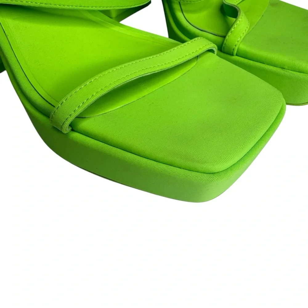 Zara neon green